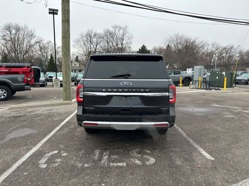 Used 2024 Ford Expedition Max Limited image 6