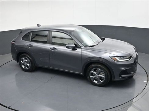 New 2026 Honda HR-V LX image 32