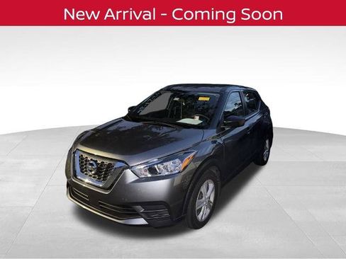 Certified 2020 Nissan Kicks S FWD image 1
