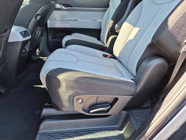 Used 2020 Hyundai Palisade SEL FWD image 16