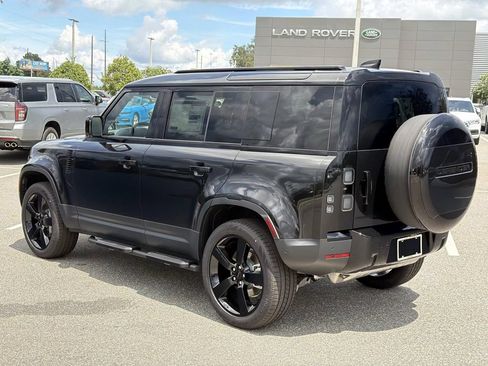 New 2026 Land Rover Defender 110 S AWD/4WD image 3