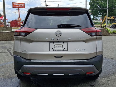 Used 2023 Nissan Rogue SL w/ SL Premium Package AWD/4WD image 6