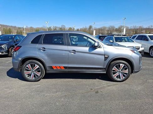 Used 2022 Mitsubishi Outlander Sport ES image 9