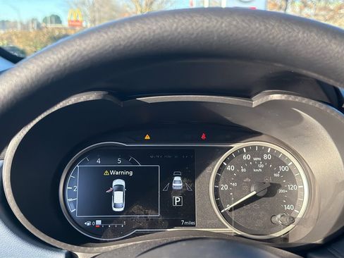 New 2025 Nissan Versa SV w/ Trunk Package image 20