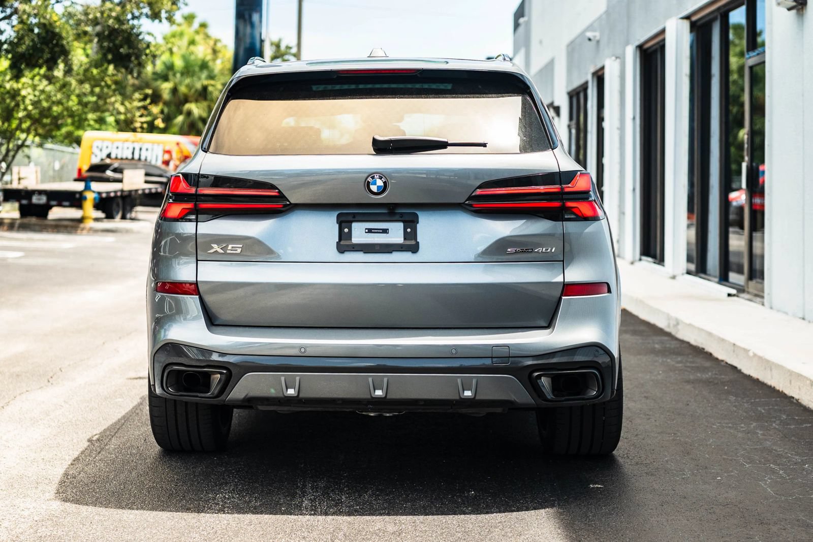 Used 2026 BMW X5 sDrive40i w/ M Sport Package RWD image 8