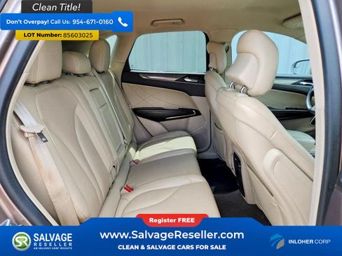 Used 2018 Lincoln MKC Premiere FWD image 15