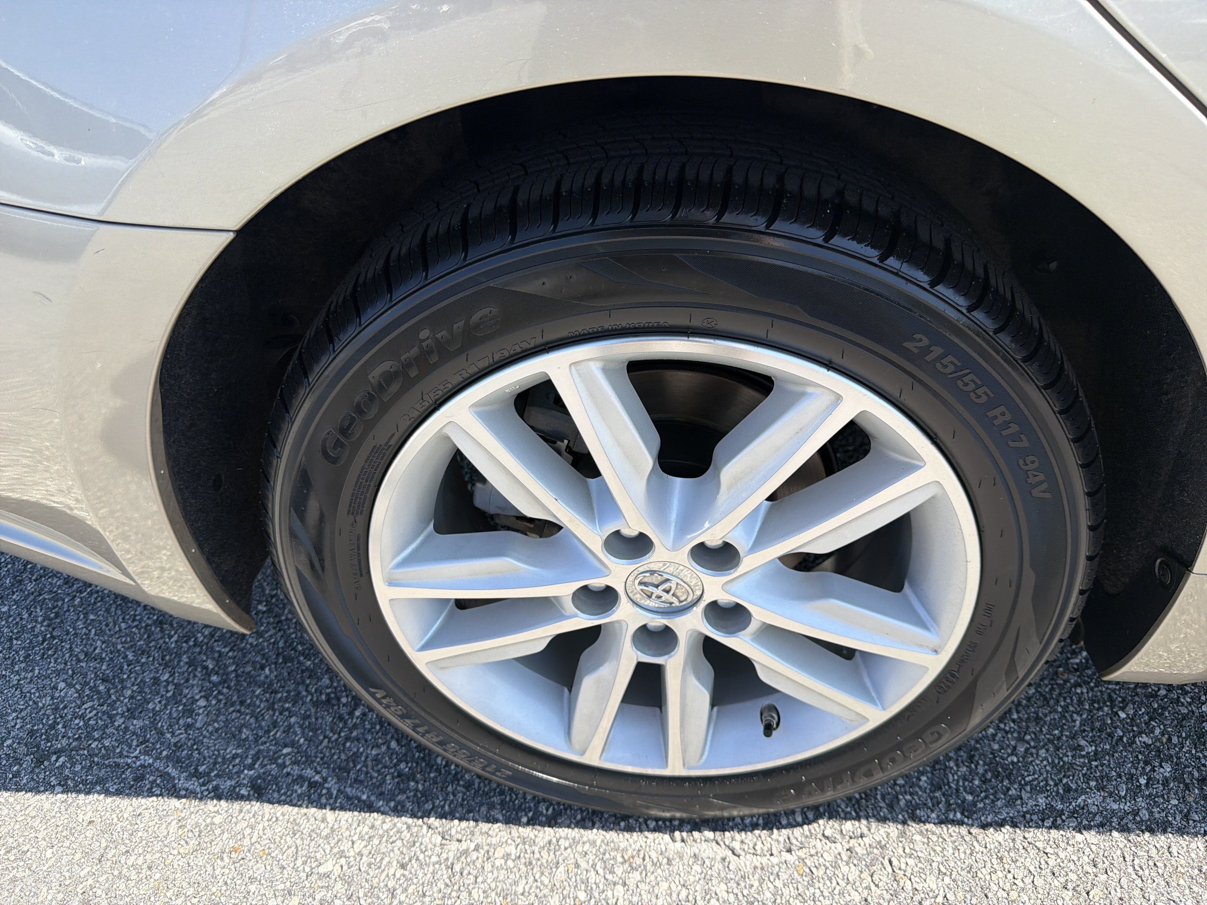 Used 2014 Toyota Avalon XLE FWD image 28