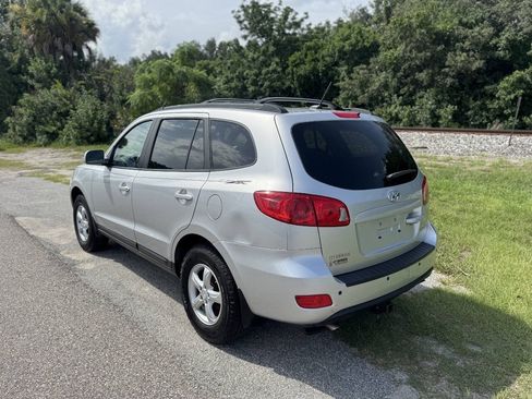 Used 2008 Hyundai Santa Fe GLS FWD image 4