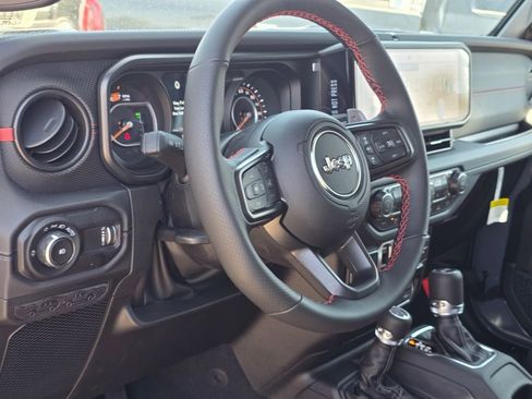 New 2026 Jeep Wrangler Unlimited Rubicon 392 w/ Quick Order Package 27X Moab AWD/4WD image 7