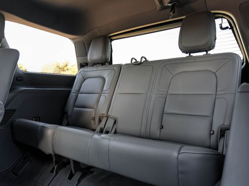 Used 2018 Lincoln Navigator Reserve w/ Technology Package image 49