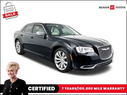 Used 2021 Chrysler 300 Touring w/ Chrome Appearance Package