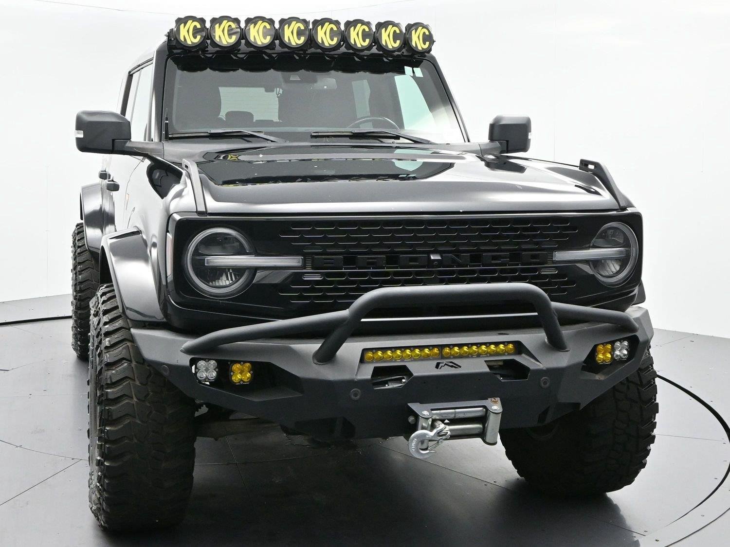 Used 2021 Ford Bronco Badlands AWD/4WD image 2