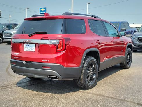 Used 2022 GMC Acadia AT4 w/ Technology Package AWD/4WD image 4
