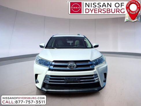 Used 2017 Toyota Highlander Limited FWD image 8
