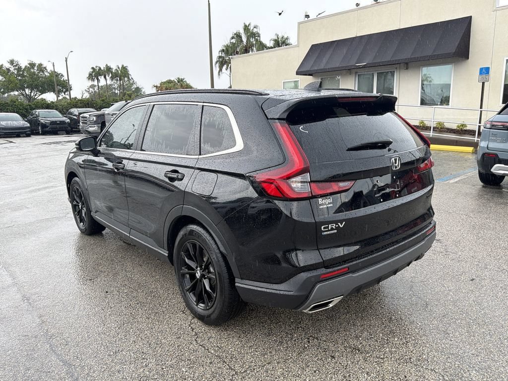 Used 2025 Honda CR-V Sport-L image 6