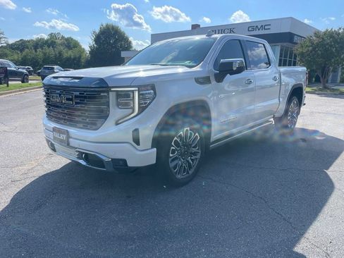Used 2024 GMC Sierra 1500 Denali Ultimate AWD/4WD image 2