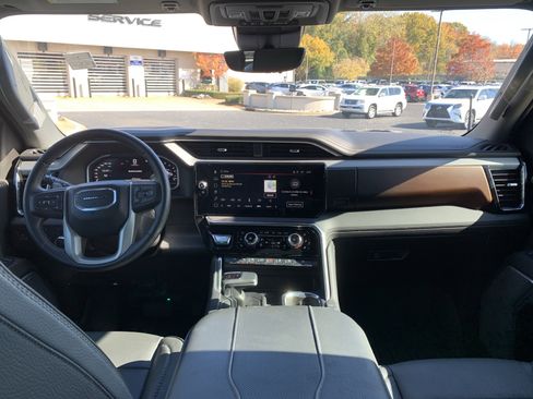 Used 2023 GMC Sierra 1500 Denali w/ Denali Reserve Package image 30