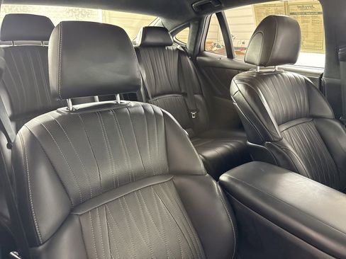 Used 2018 Lexus LS 500 w/ Interior Upgrade Package image 29