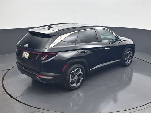 Certified 2023 Hyundai Tucson SEL w/ Convenience Package FWD image 17