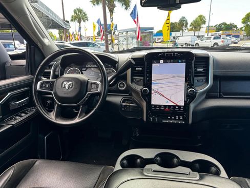 Used 2024 RAM 2500 Laramie image 17