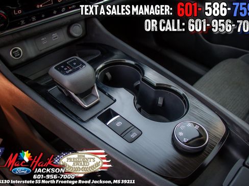 Used 2023 Nissan Rogue SV image 19