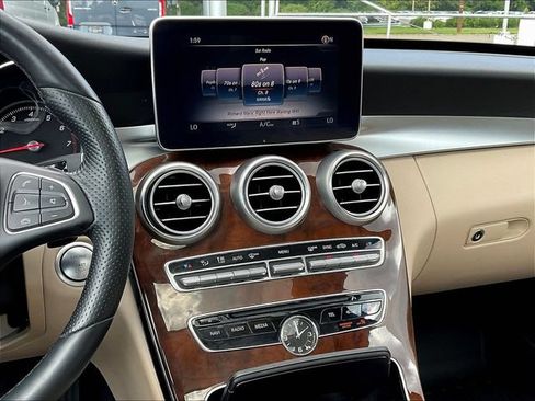 Certified 2018 Mercedes-Benz C 300 4MATIC Sedan image 11