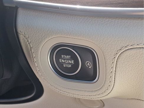 Used 2024 Mercedes-Benz GLE 450 4MATIC image 23