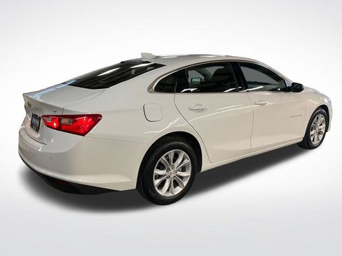Used 2025 Chevrolet Malibu LT FWD image 5