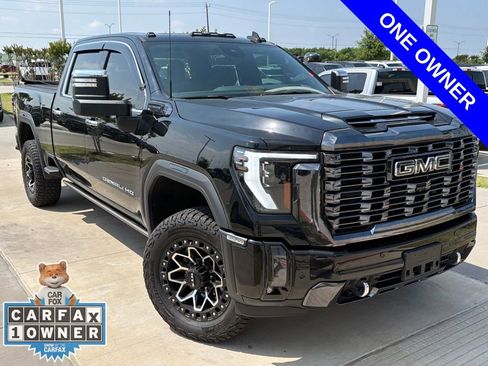 Used 2024 GMC Sierra 3500 Denali Ultimate AWD/4WD image 4