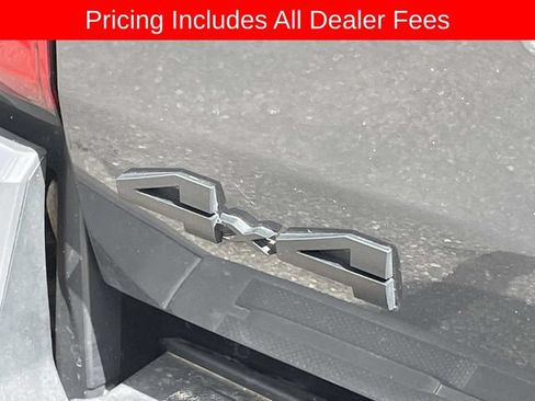 Used 2024 Toyota Tacoma TRD Off-Road AWD/4WD image 7