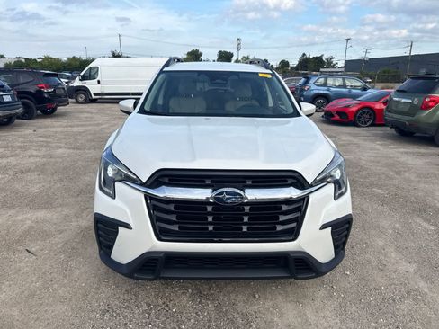 Used 2024 Subaru Ascent Premium w/ Convenience Package AWD/4WD image 10