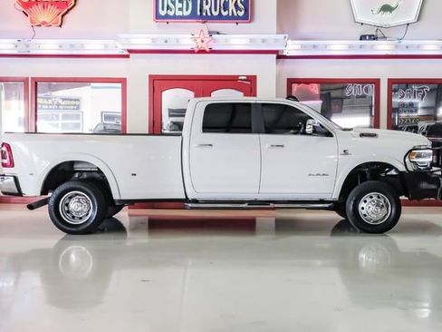 Used 2022 RAM 3500 Laramie image 8