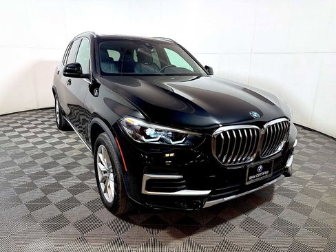 Certified 2023 BMW X5 xDrive40i image 2