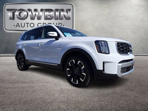 Certified 2025 Kia Telluride SX w/ SX Captain's Chair Package FWD image 2