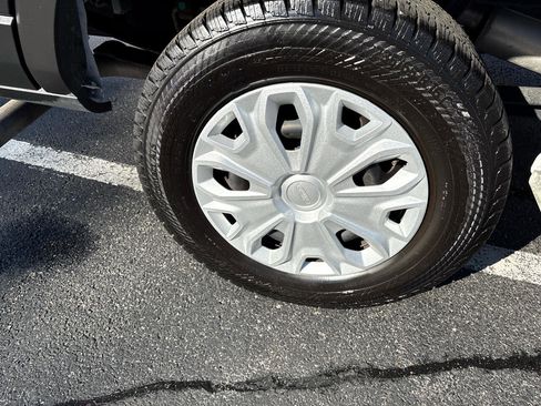 Used 2024 Ford Transit 250 T-250 130 Low Rf 9070 GVWR RW w/ Exterior Upgrade Package image 12