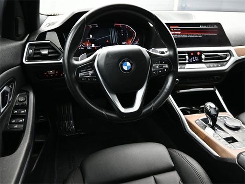 Used 2020 BMW 330i Sedan w/ Convenience Package image 19