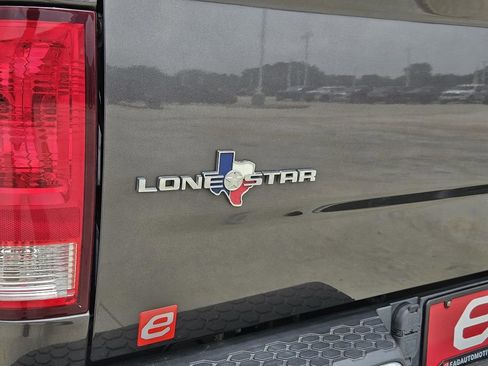 Used 2017 RAM 1500 Lone Star RWD image 36