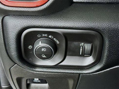 Used 2022 RAM 1500 Rebel image 18