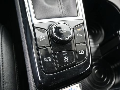 Used 2025 Kia Sportage EX FWD image 25