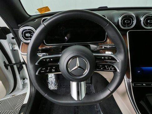 Used 2024 Mercedes-Benz CLE 300 4MATIC Cabriolet image 9