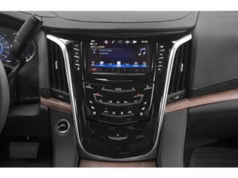 Used 2019 Cadillac Escalade Luxury image 13