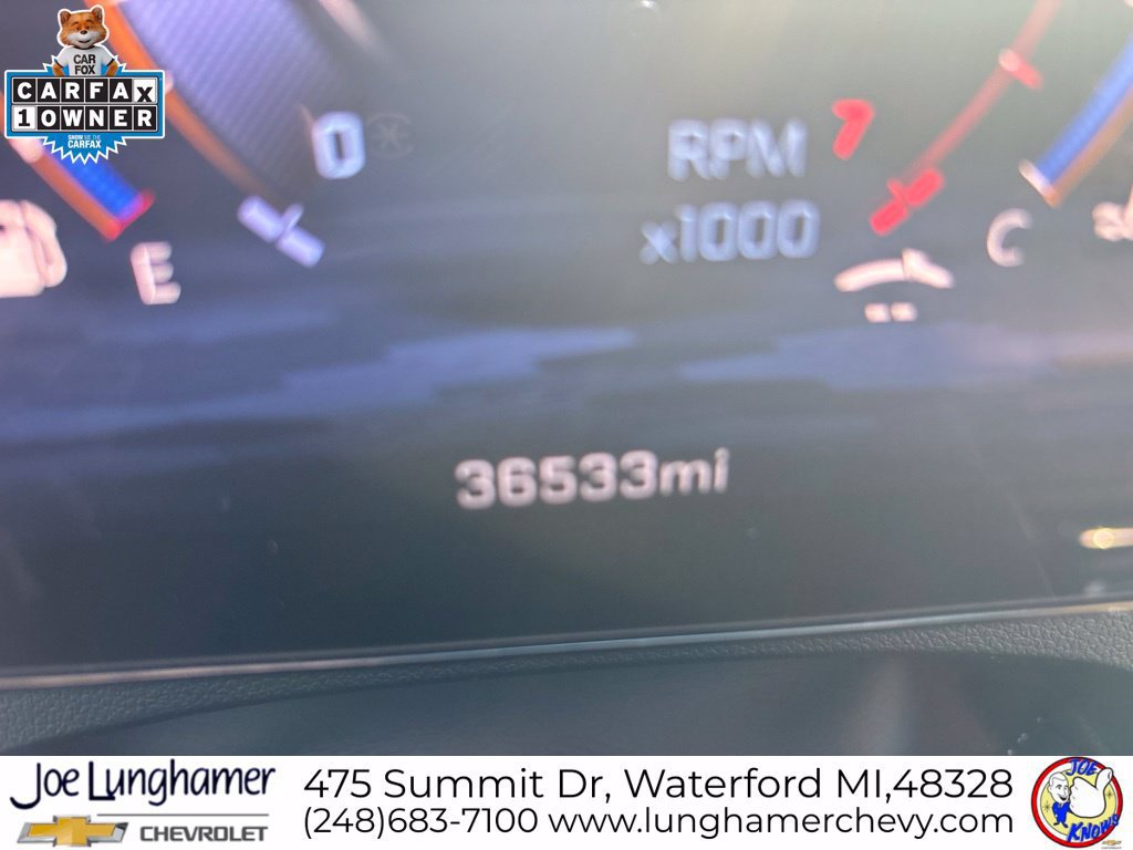 Used 2024 Chevrolet Traverse LT w/ Midnight/Sport Edition FWD image 15