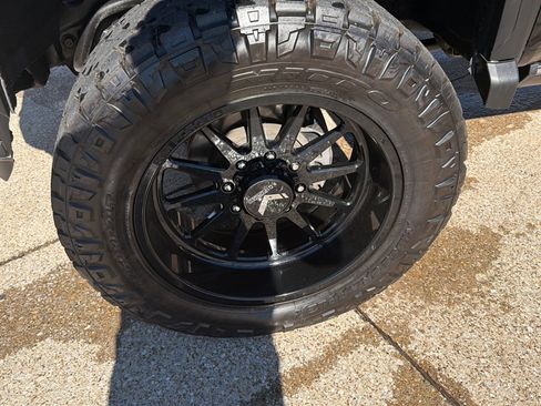 Used 2024 GMC Sierra 2500 Denali w/ Denali Reserve Package image 6