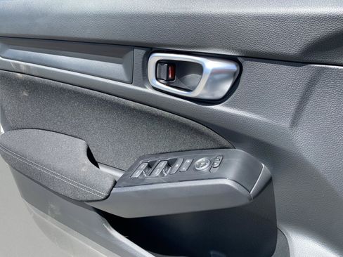 Used 2025 Honda Civic Sport image 21