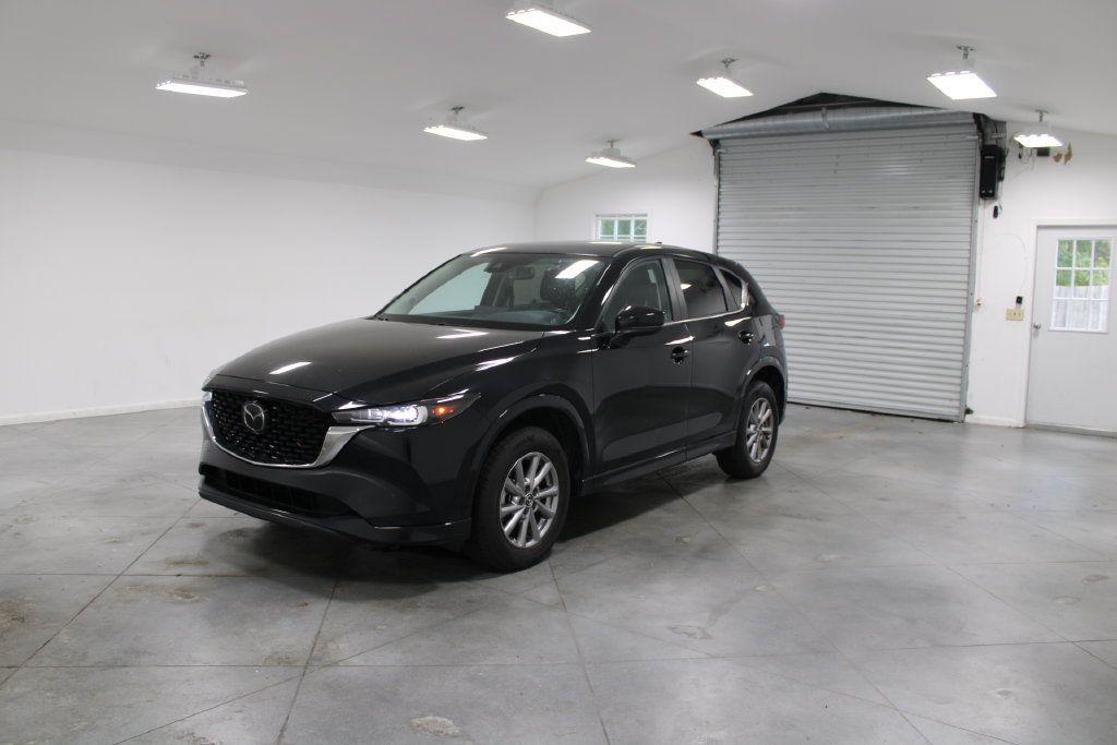 Used 2025 MAZDA CX-5 AWD 2.5 S w/ Preferred Package image 4