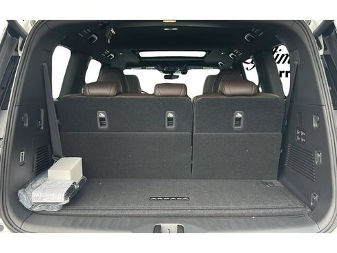 New 2026 Nissan Armada Platinum RWD image 36