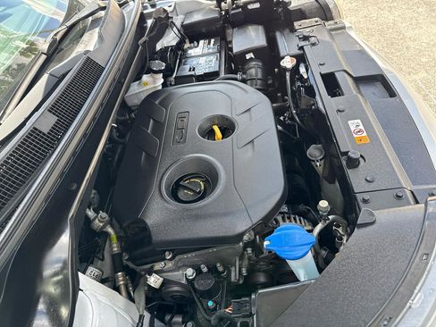 Used 2019 Kia Soul + FWD image 46