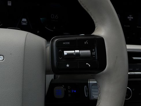Used 2026 Hyundai Palisade SEL FWD image 47