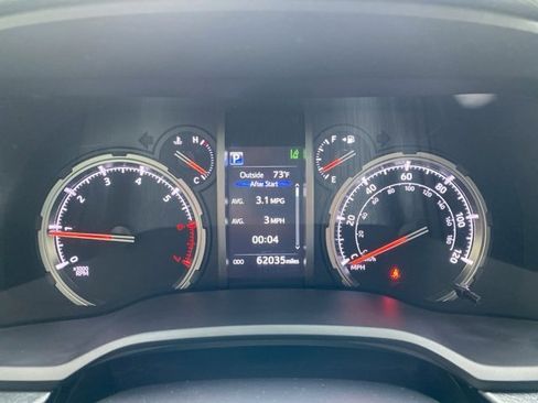 Used 2024 Toyota 4Runner TRD Off-Road Premium image 6