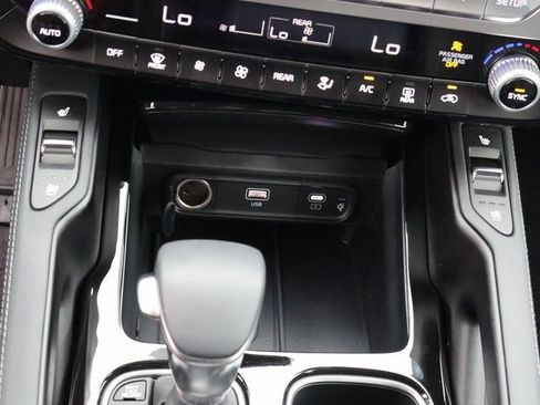 New 2025 Kia Telluride EX image 31